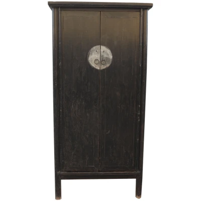 zwarte oude kast